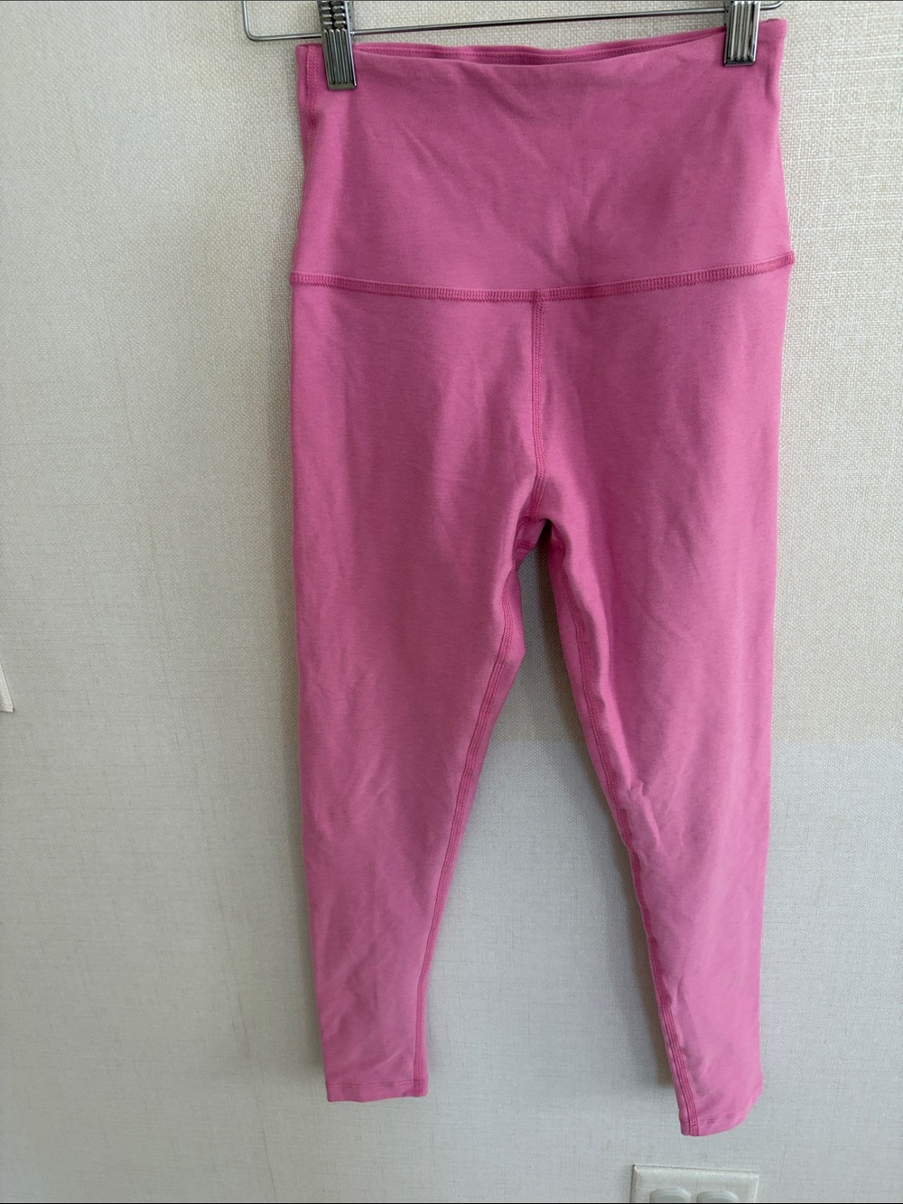 Beyond Yoga High-Rise Magenta Leggings